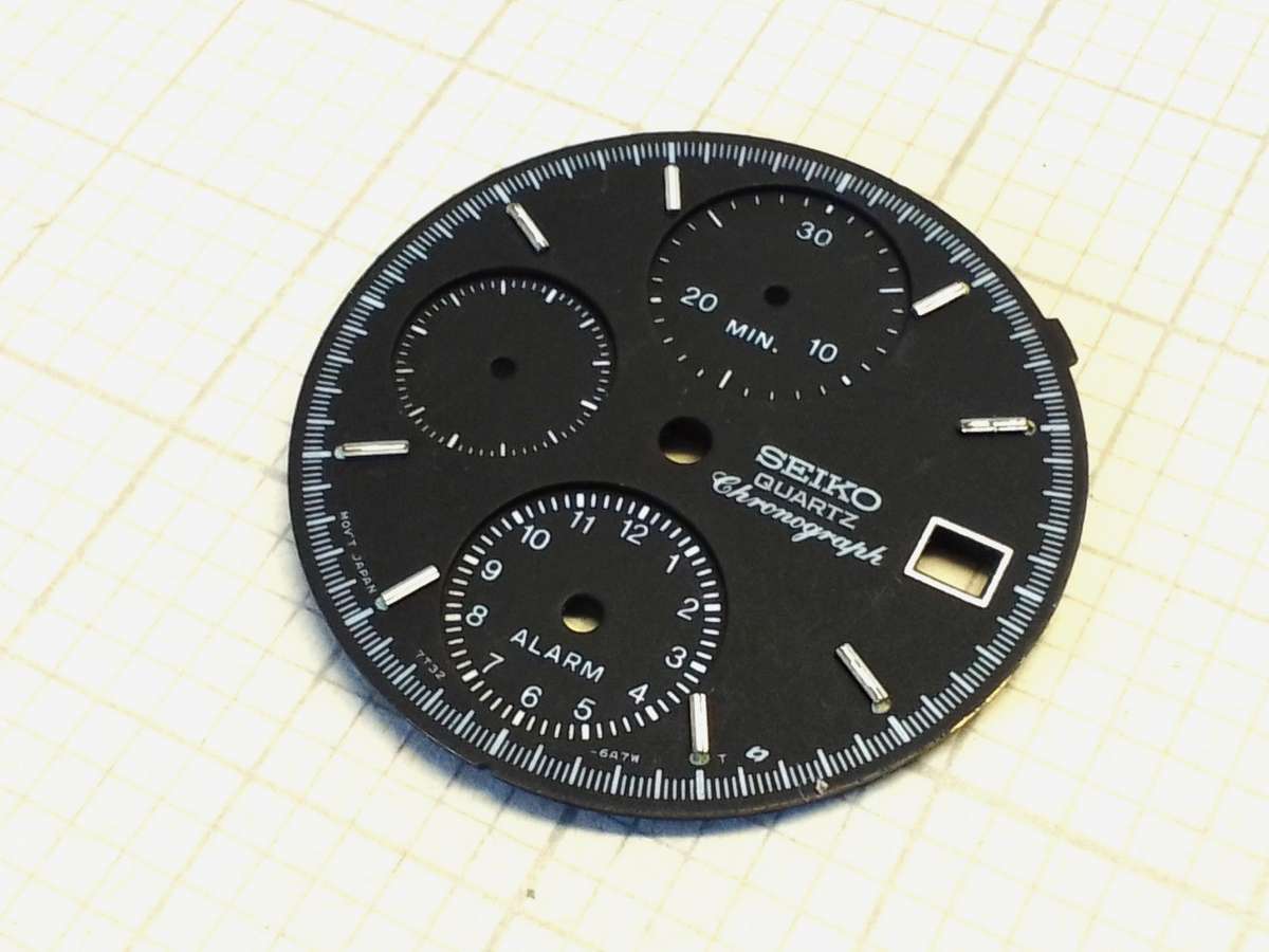 SEIKO 7T32 dial