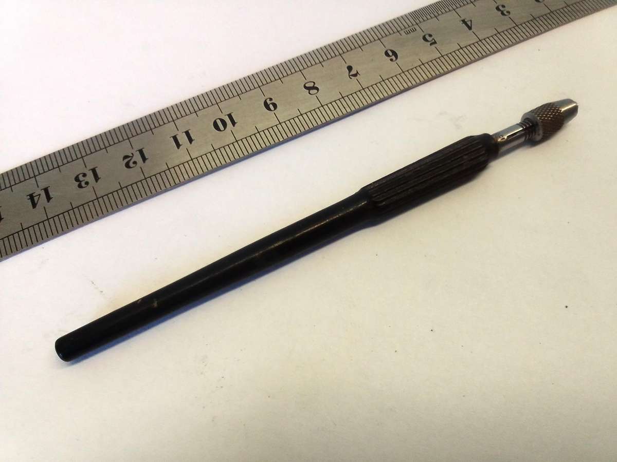 Watchmakers pin vise