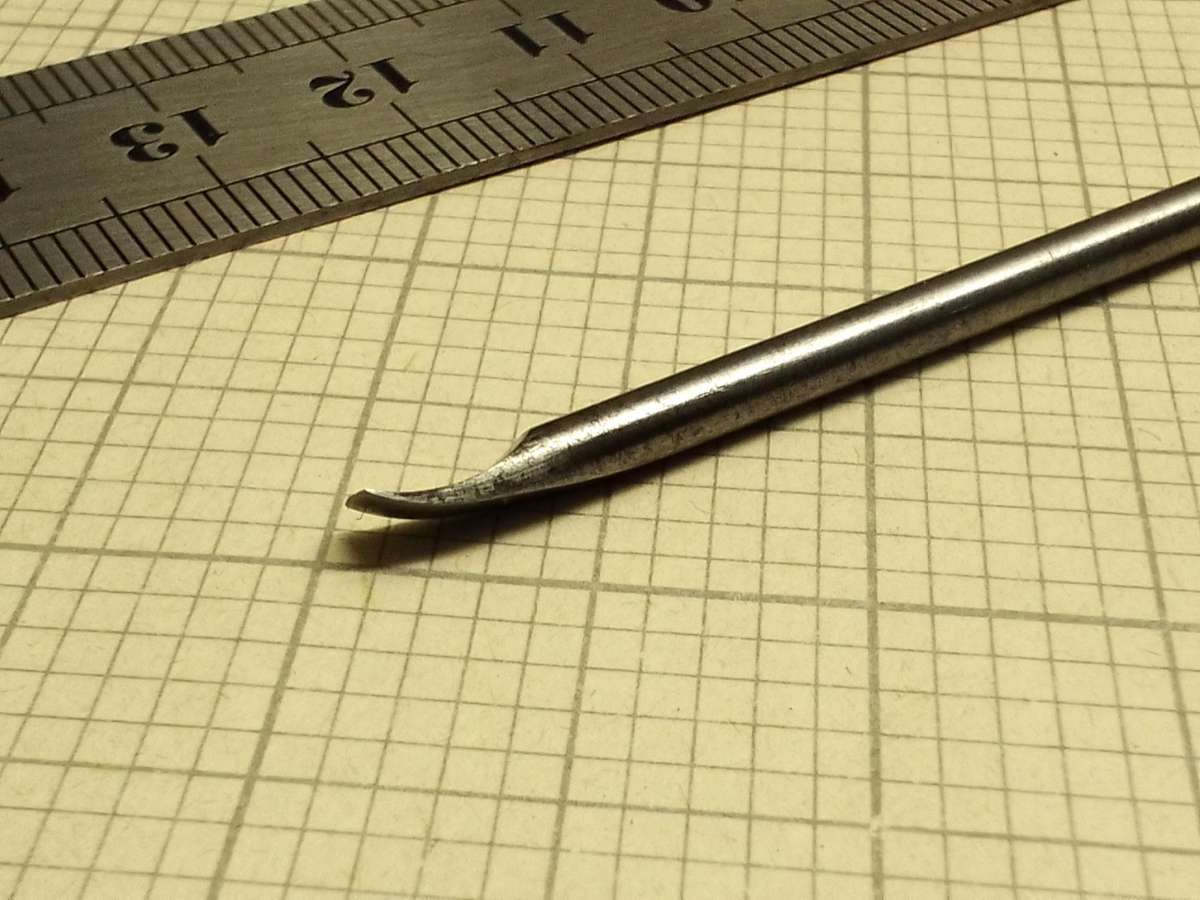 Clock hand lifting lever