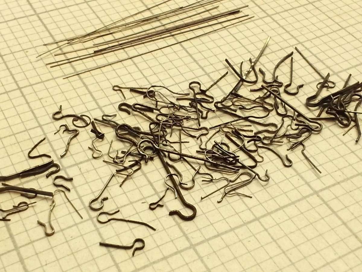 Watch return springs - 100+ pieces