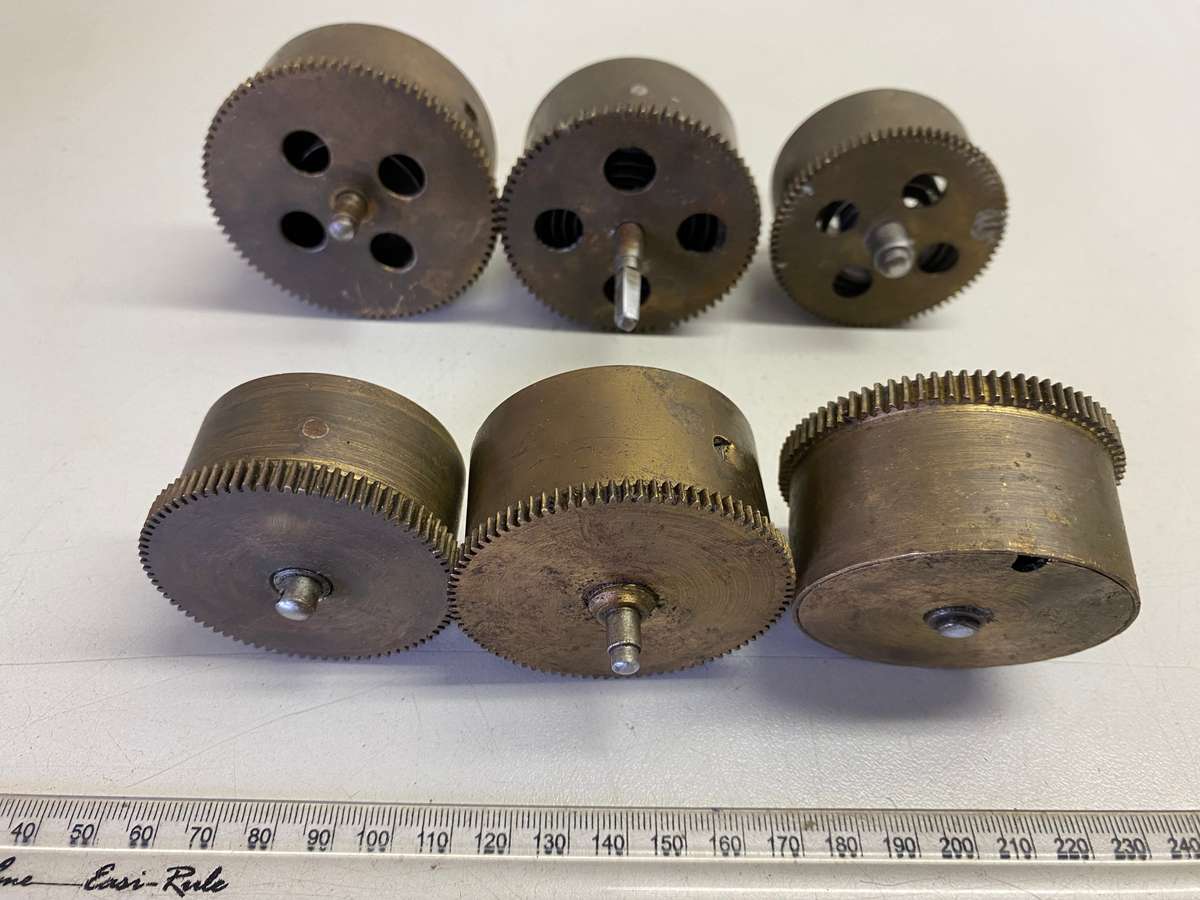 Clock mainsprings x 6