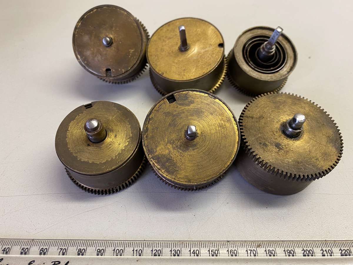 Clock mainsprings x 6