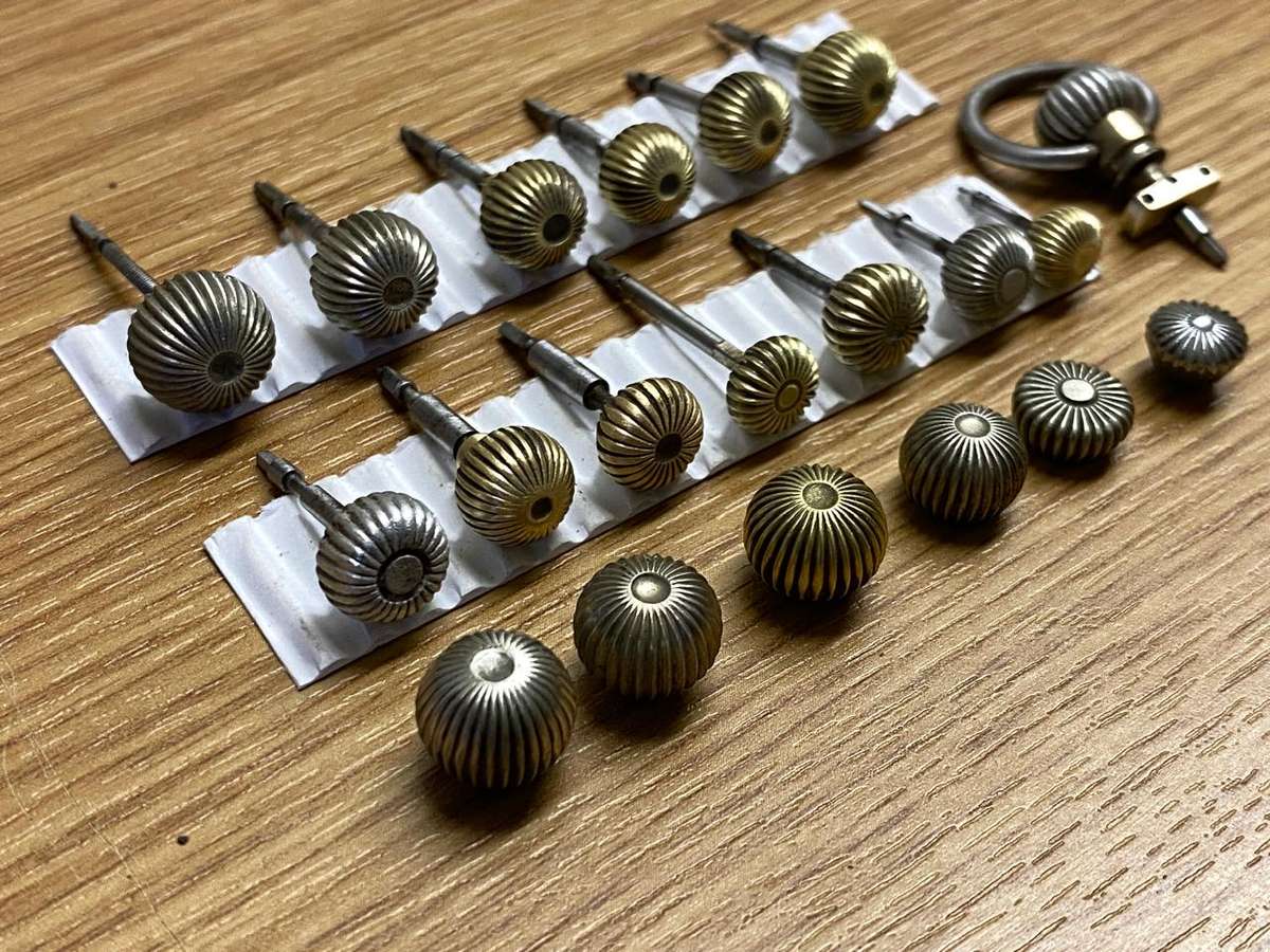 20 pocket watch crowns