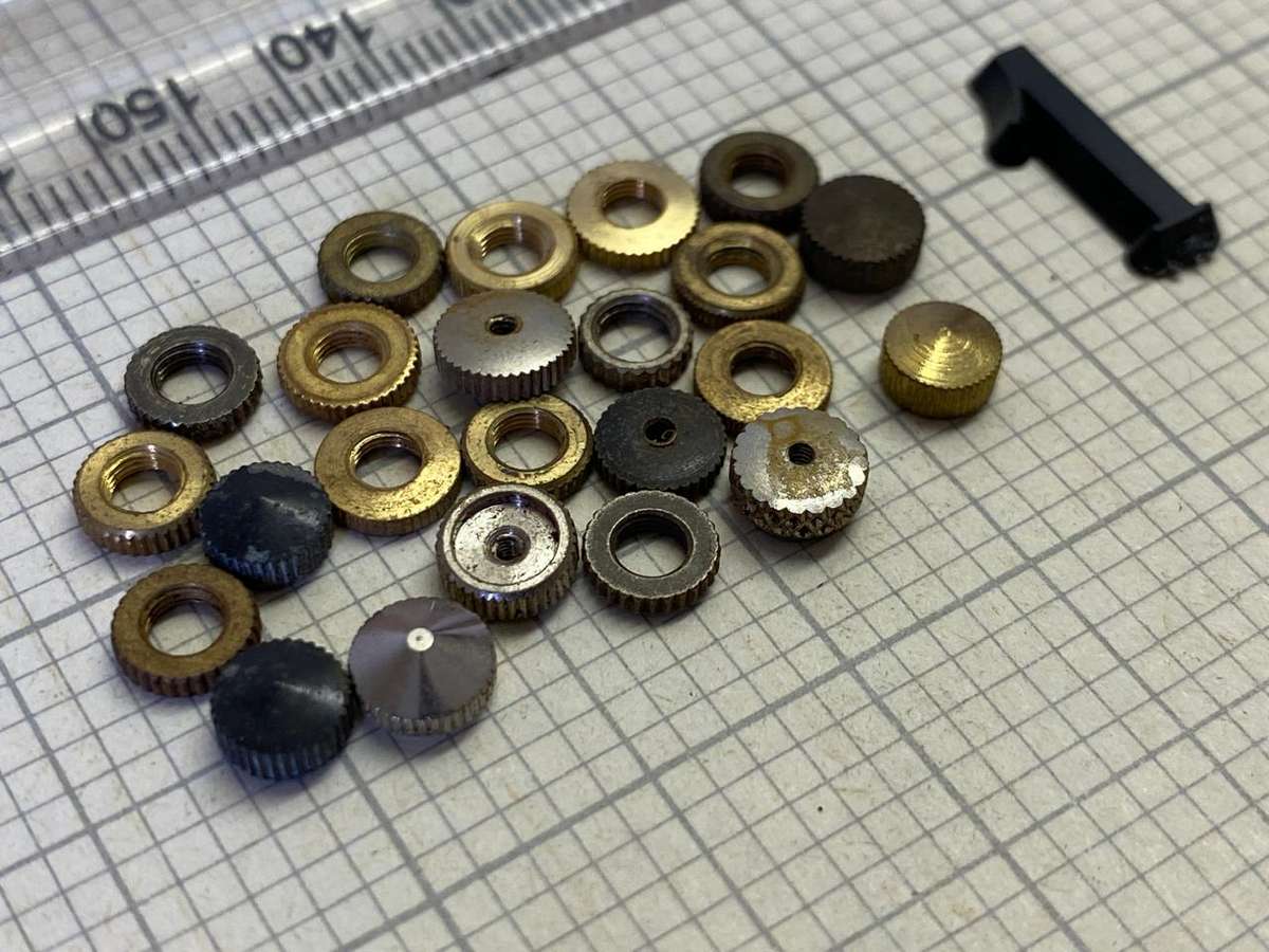 Clock hand nuts - 20+ pieces - lot 1