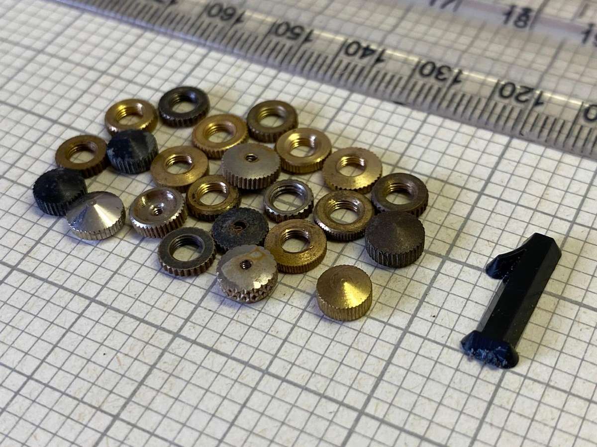 Clock hand nuts - 20+ pieces - lot 1