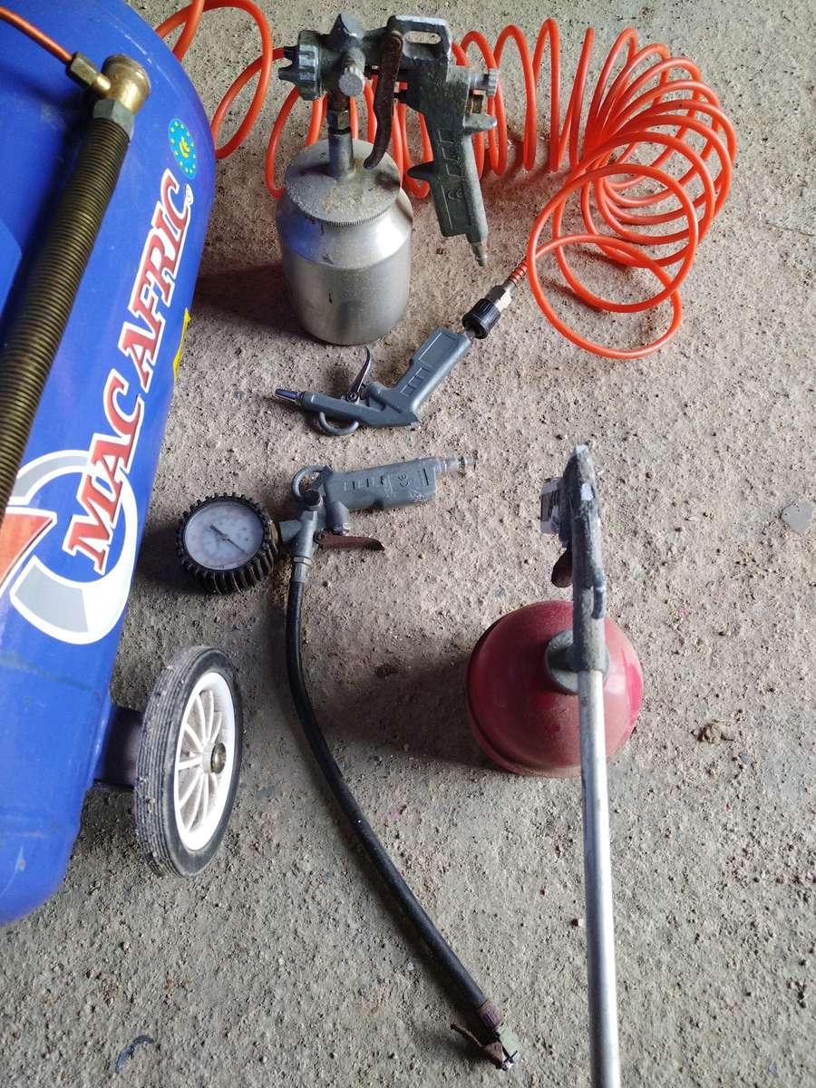 MAC AFRIC 24 Litre 1.45 KW (2 HP) Air Compressor