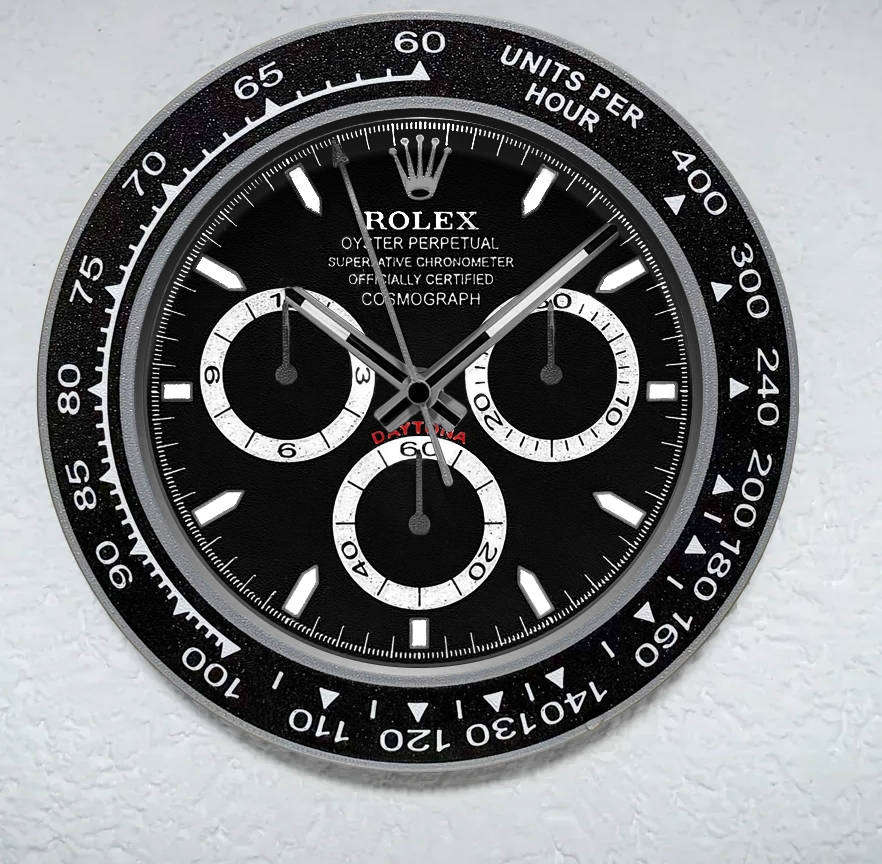 Daytona Inspired Fan Art Desk Clock - White dial