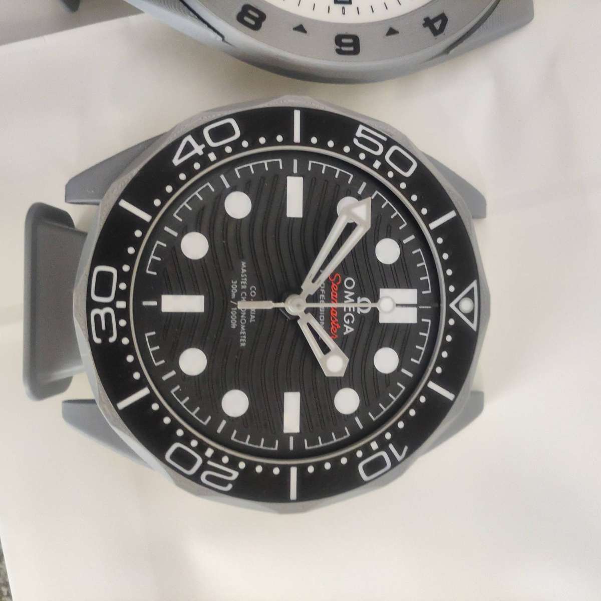 Seamaster 300 Black - Desk top sized eye candy