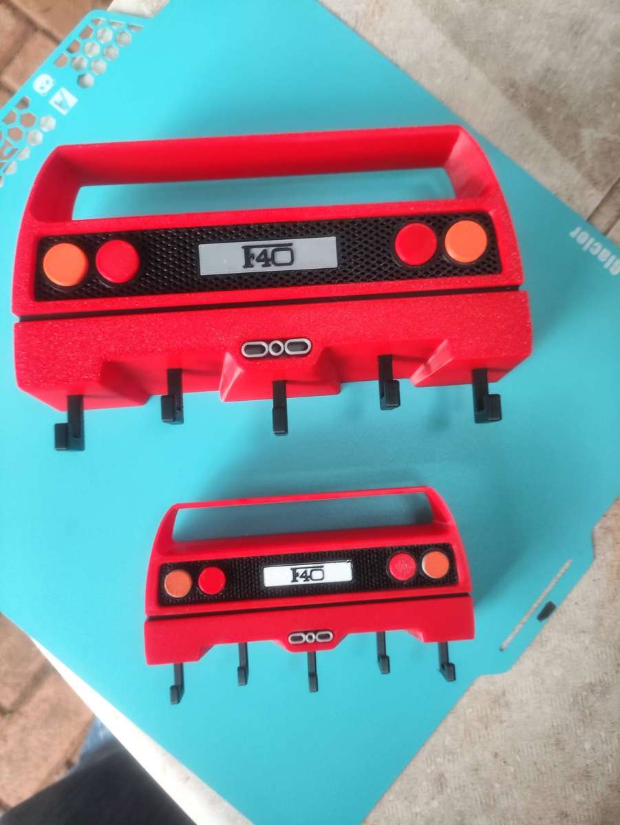 Dream Car Key Hanger - F40 Small