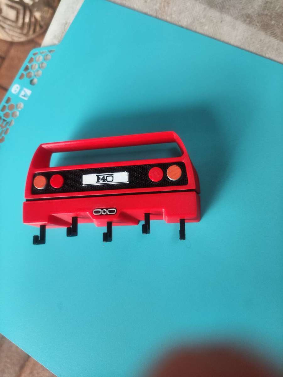 Dream Car Key Hanger - F40 Small