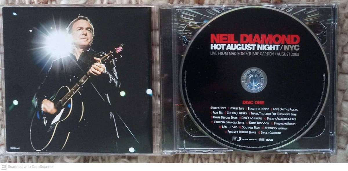 Neil Diamond -- Hot August Night / NYC (Live From Madison Square Garden)