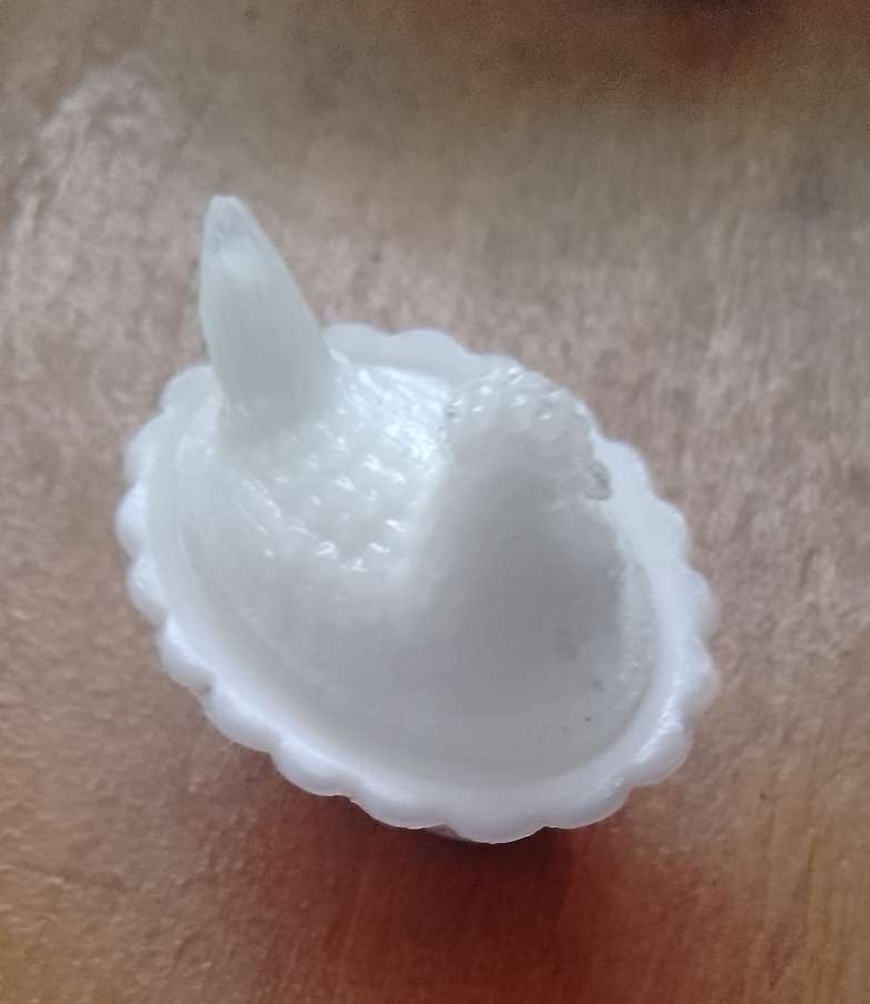 A VINTAGE MINATURE MILK GLASS CHICKEN NEST