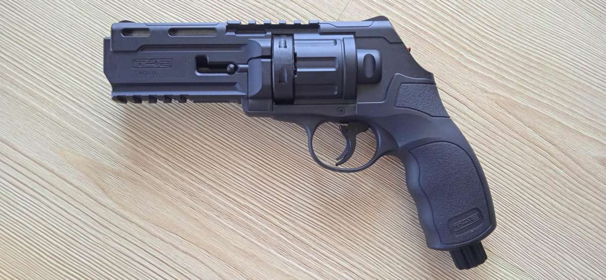 Umarex T4E HDR50 + Extras