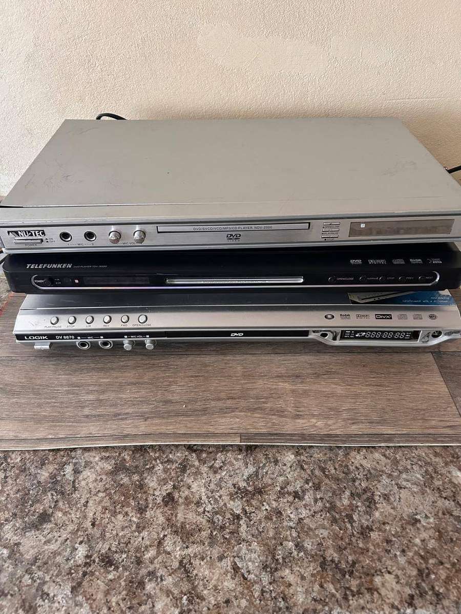 DVD Player lot