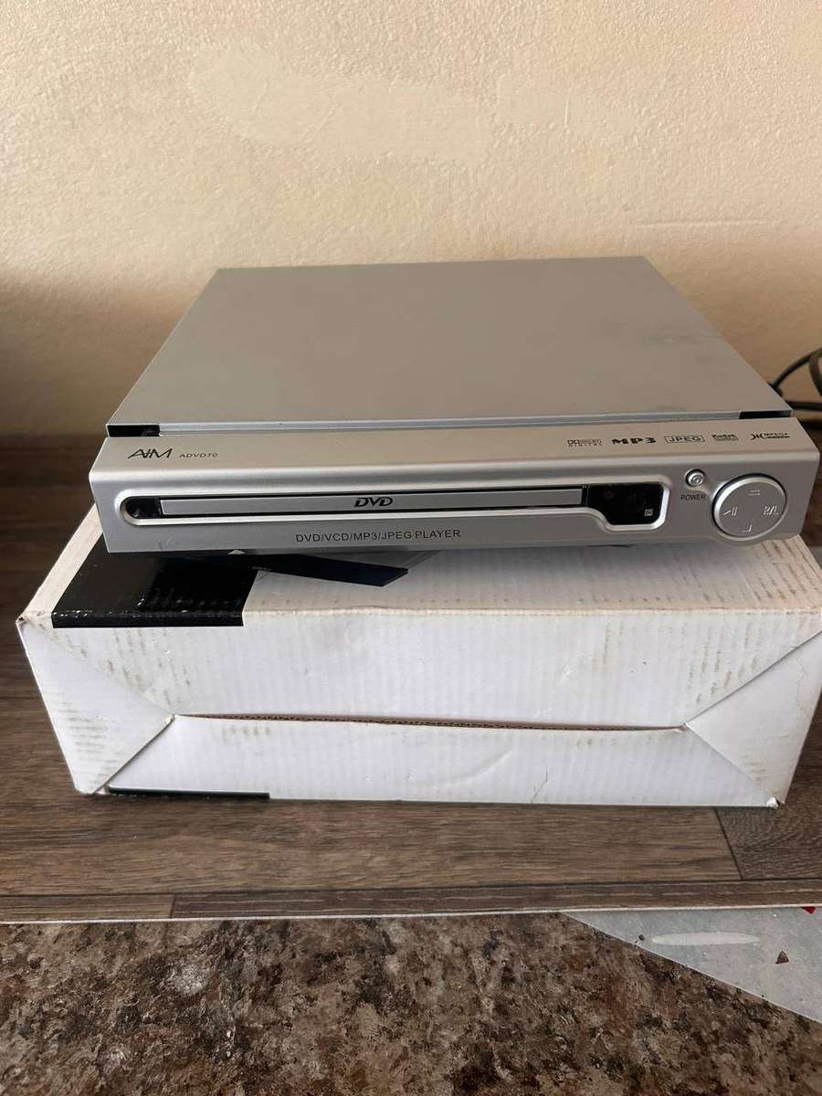 DVD Player lot