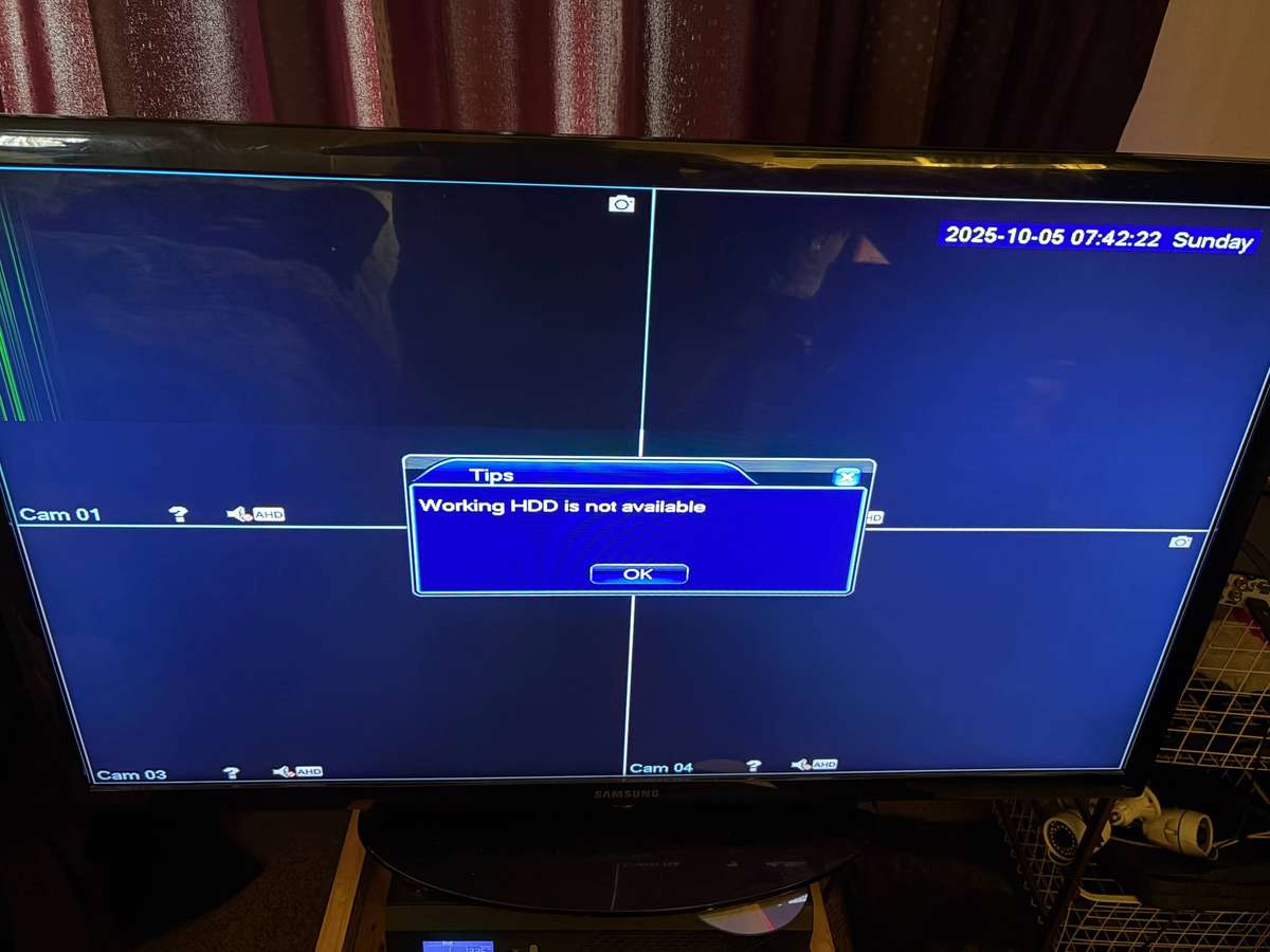 Samsung 40" TV - Faulty