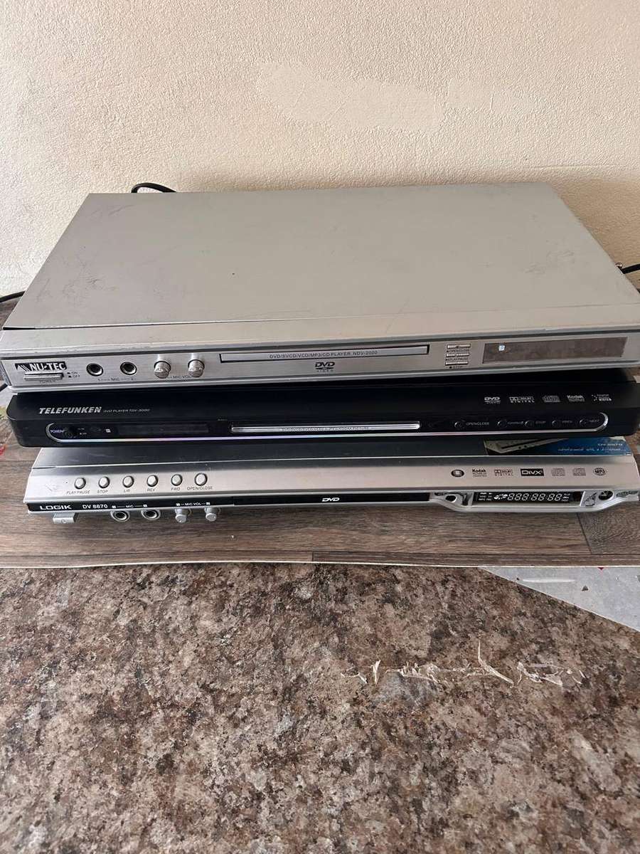 DVD Player lot