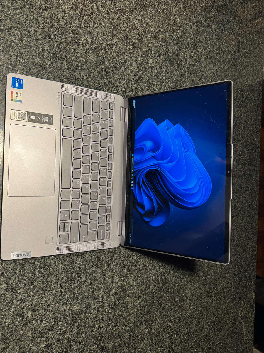 Lenovo IdeaPad Flex 5 14IRU8 82Y00093SA 13th Gen Intel Core i5-1335U up to 4.60GHz and Pen