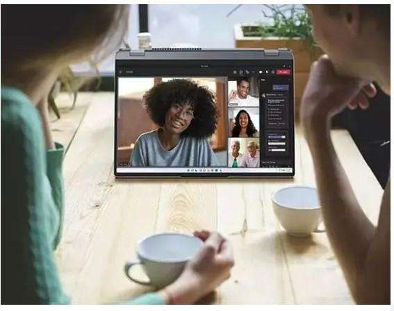 Lenovo IdeaPad Flex 5 14IRU8 82Y00093SA 13th Gen Intel Core i5-1335U up to 4.60GHz and Pen