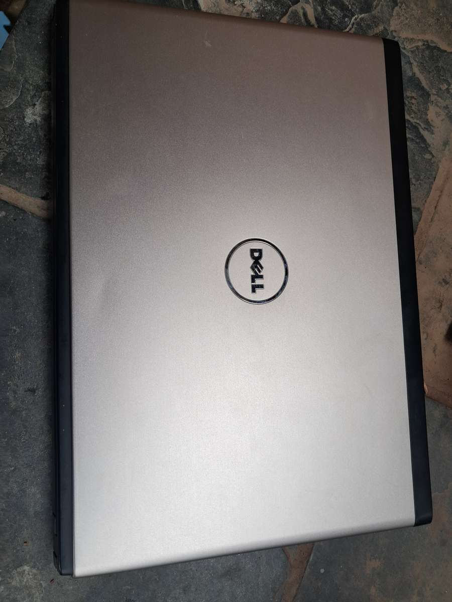 Dell Vostro 3300