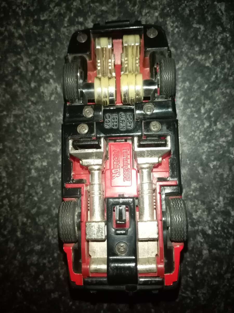 Vintage Popy Transformer Die Cast Car