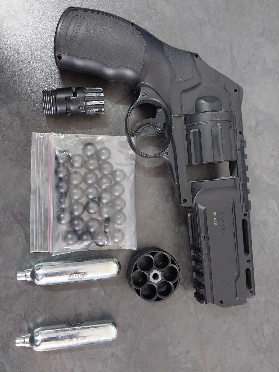 Umarex T4E HDR50 self defense pistol