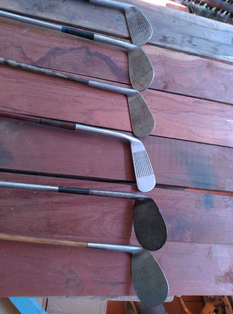 Golf clubs vintage