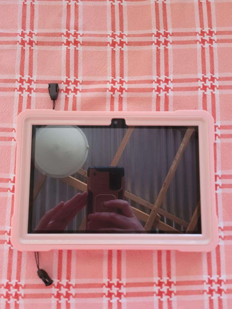 Amazon Fire 8" HD Tablet 32GB WiFi Only - Ads disabled