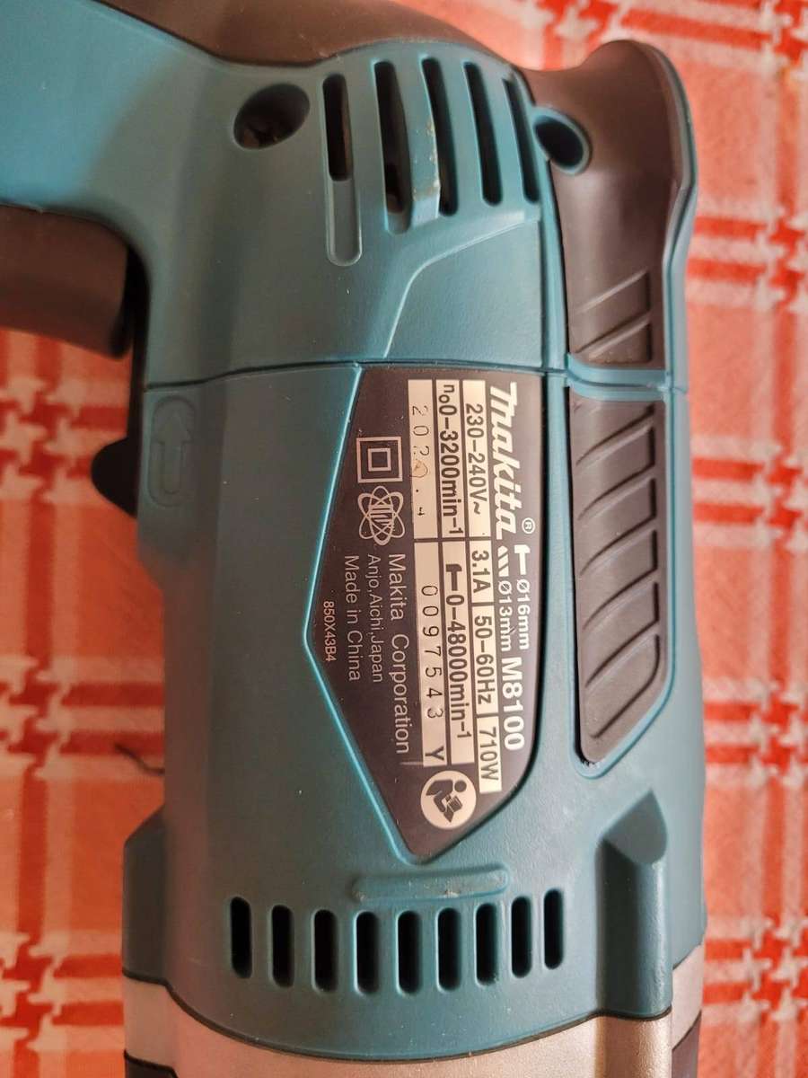 Makita - Impact Drill M8100