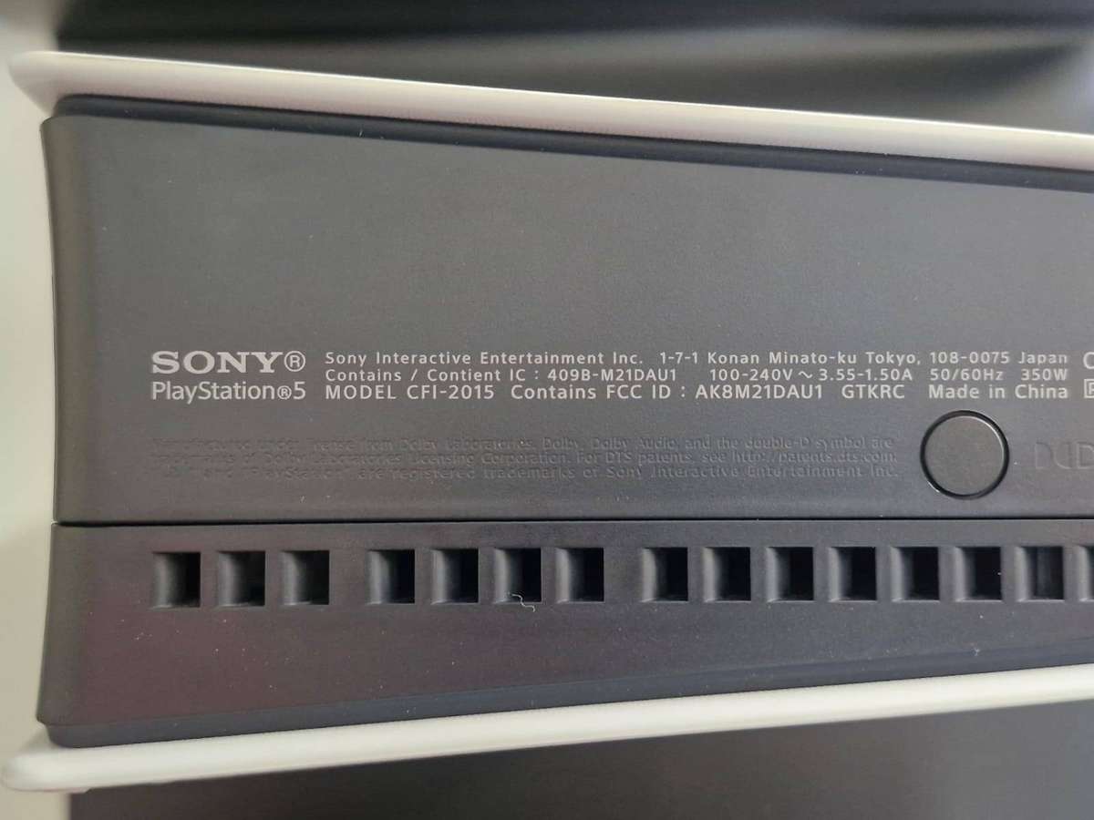 PS5 Digital Edition CFI-2015  Faulty / For Parts Spares (READ DESCRIPTION)