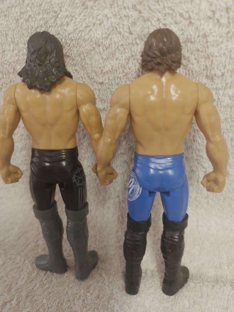 WWE Job Lot of 2 Wrestlers  Mattel 2017 +-15.5cm
