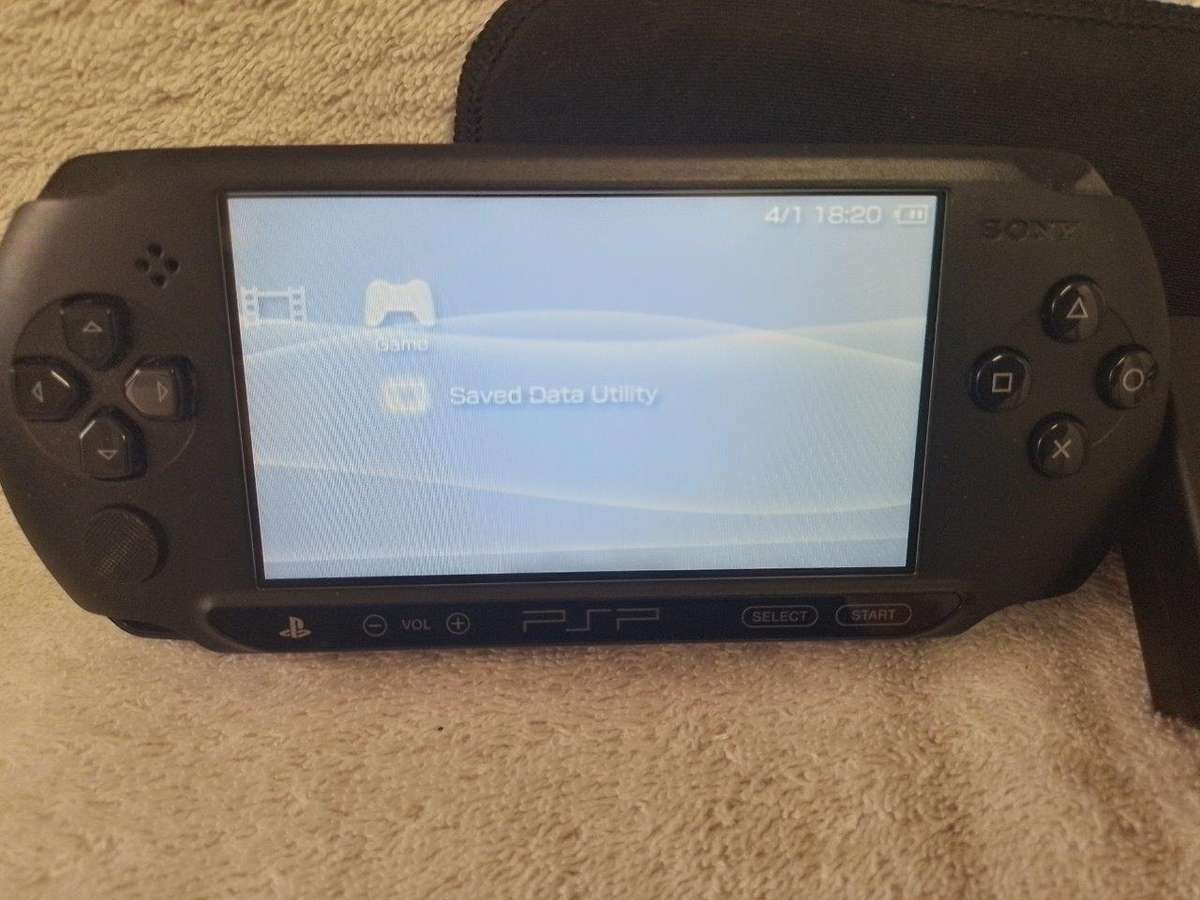 PSP Street,  Charger, Carry Case no memory card