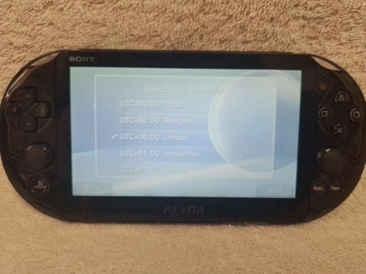 Sony PSVITA 2000 - see description