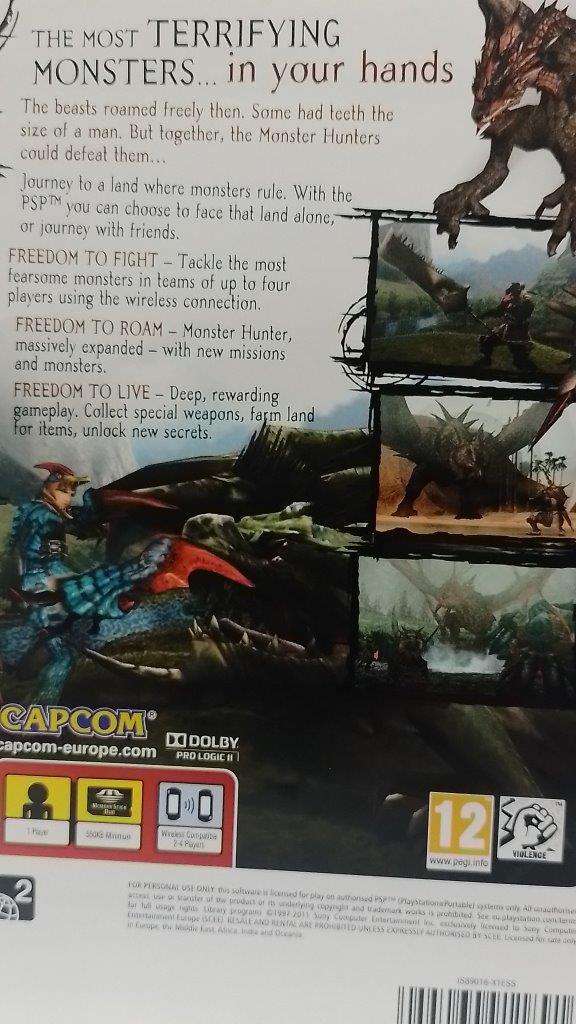 PSP - Monster Hunter Freedom - PSP Essentials