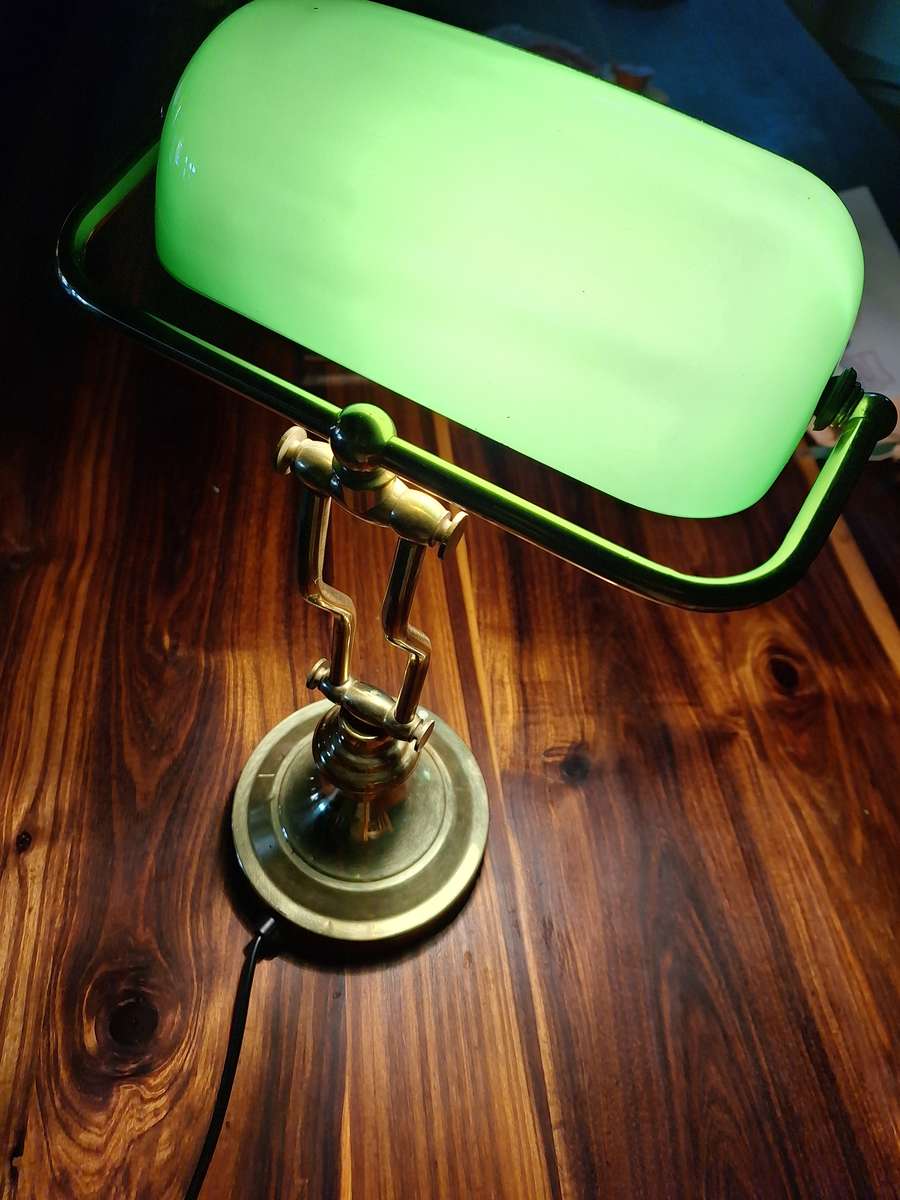 Bankers/lawyers lamp