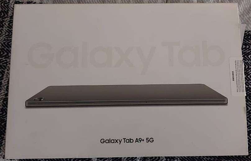 ##Late Entry## Like Brand New Samsung Galaxy Tab A9+  11'' Wifi And SimCard 4GB/64GB With Flip Cover