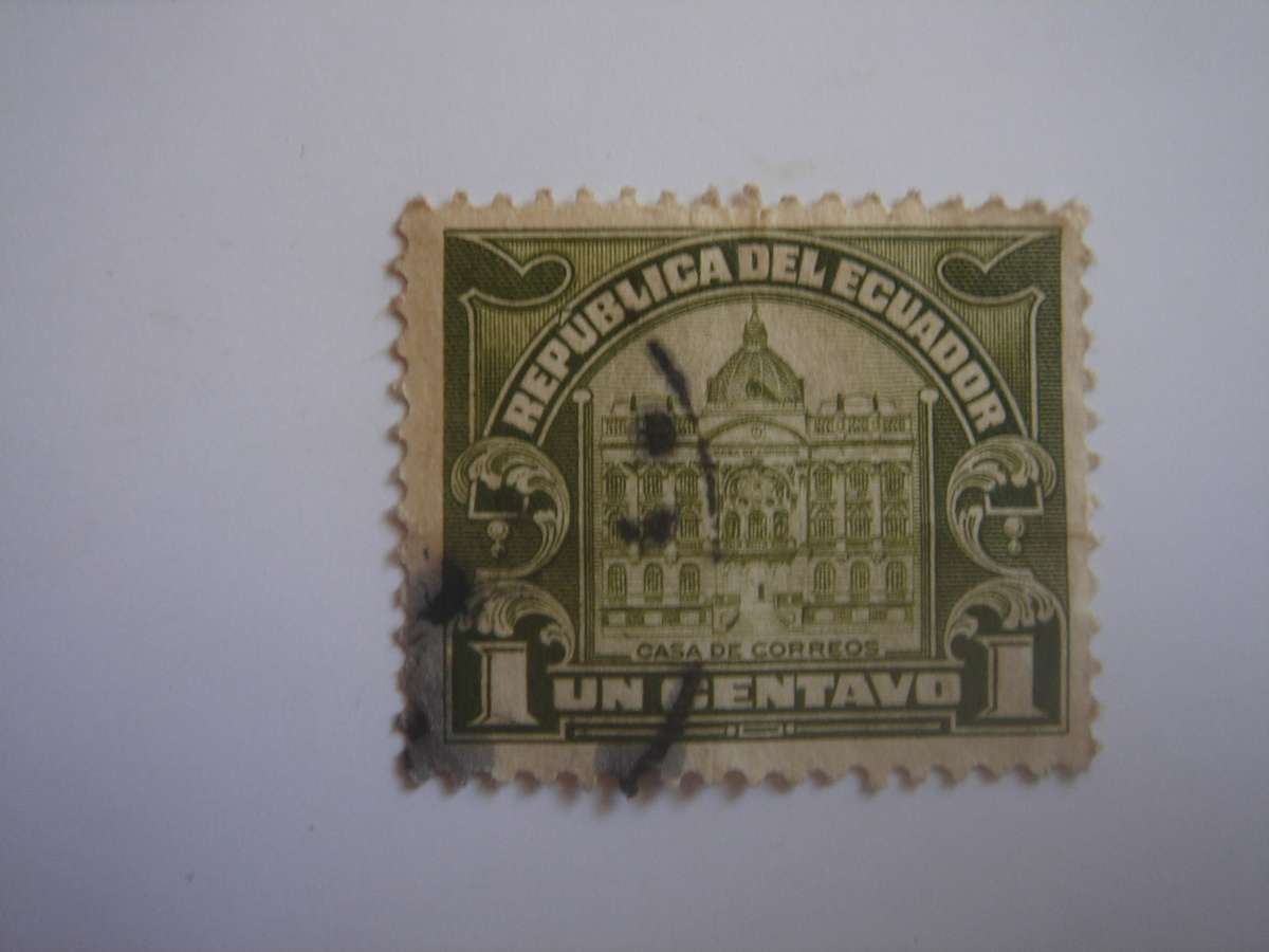 1920 Ecuador - Post Office Quito - SG401 used, stamped