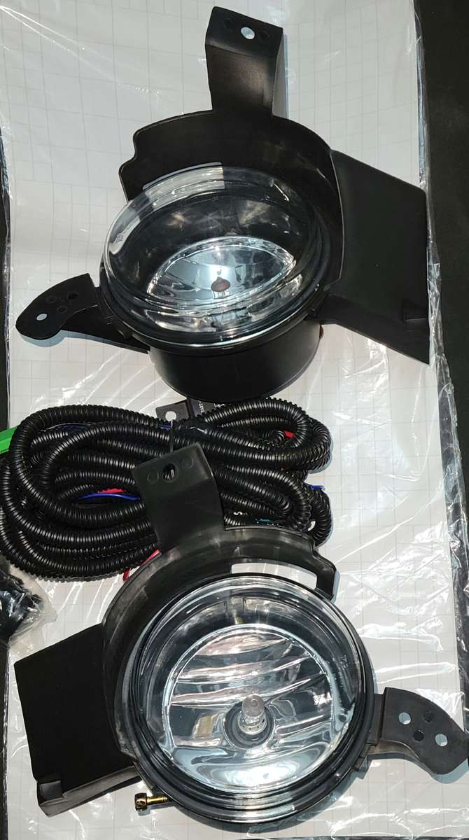 Ford Fiesta / KA 2008 + Foglight  Set W/Harness