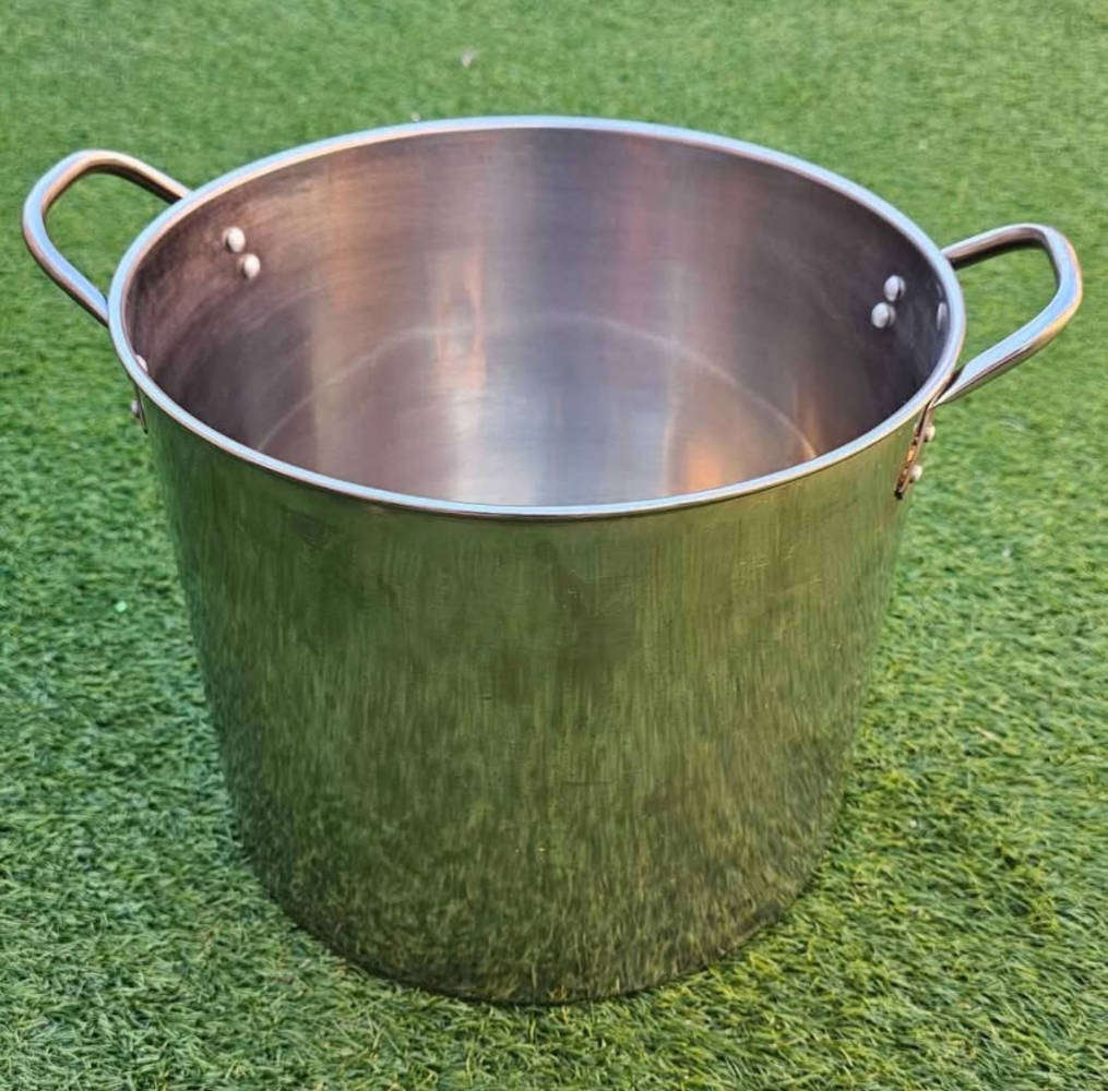 3 x Large Stainless Steel Stock Pots perfect for catering
