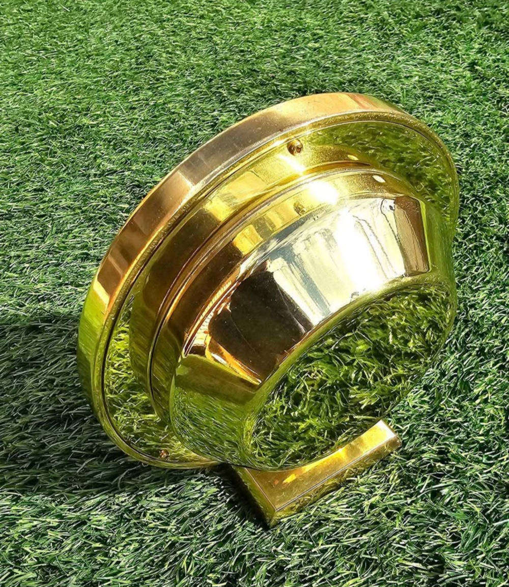 Brass Hermle Table Clock 22641-002100