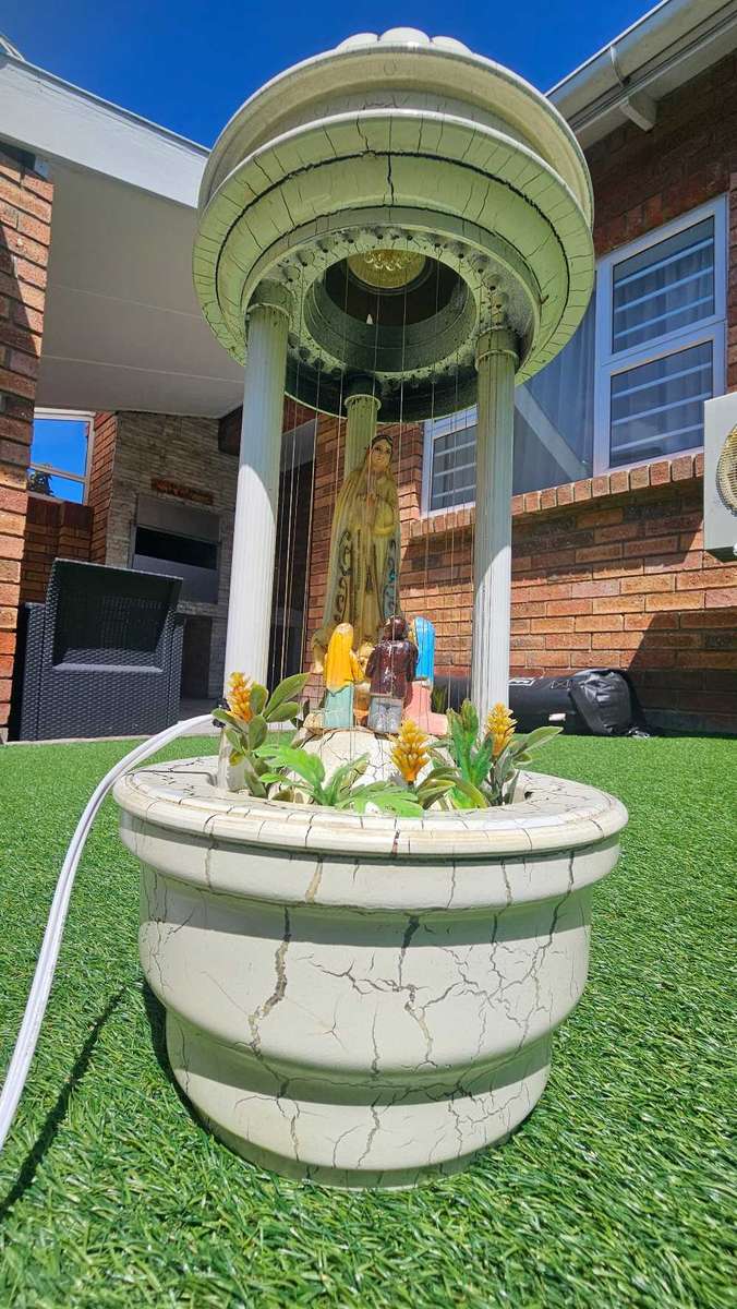 VERY RARE 1960s Rain Oil Lamp ( Stamped Made in Italy ) Market Value R 12 000!!!