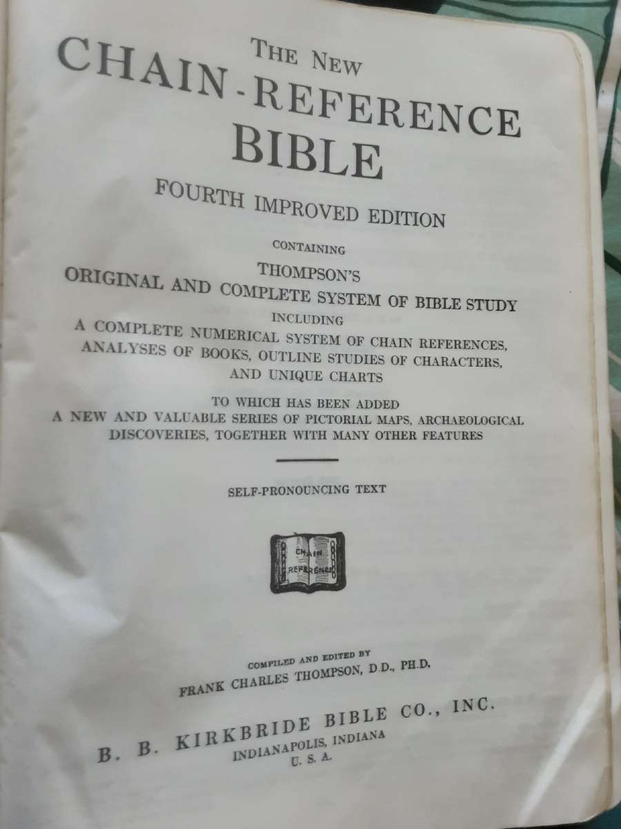 The New Chain Reference Bible, fourth Improved Edition by Thompson