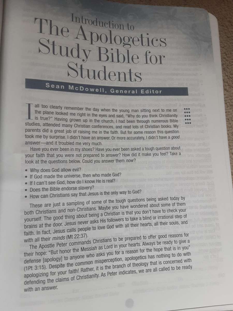 HCSB Apologetics Study Bible for Students