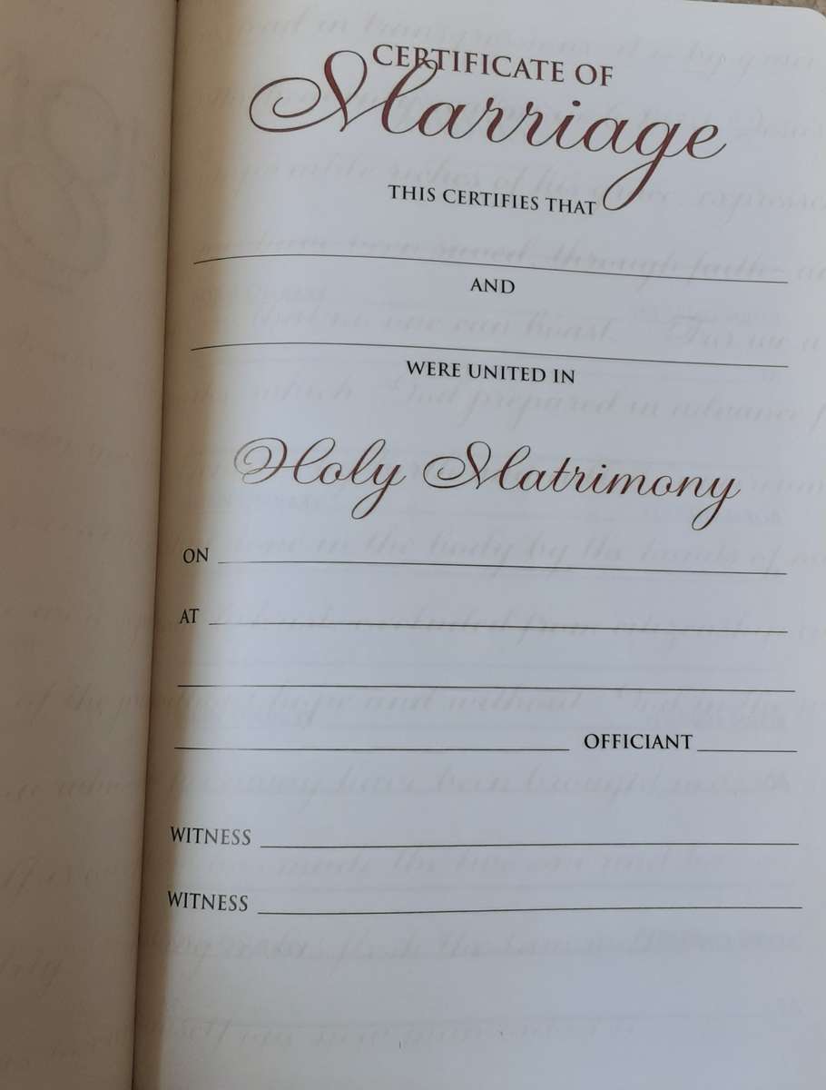 New King James Version UltraThin Reference Bible in Original Box