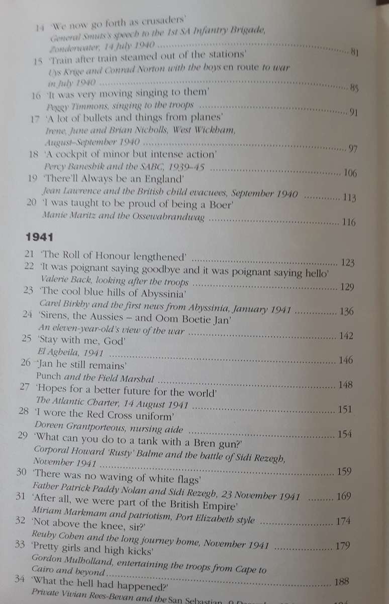 A Country at War 1939 1945 by Jennifer Crwys Williams