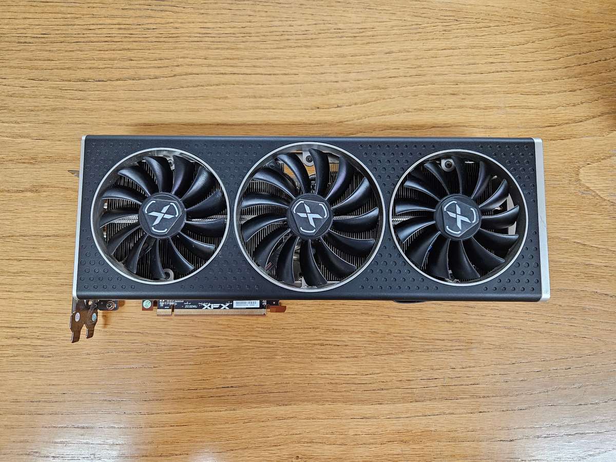 XFX Radeon RX 6700 XT Speedster QICK319 Black