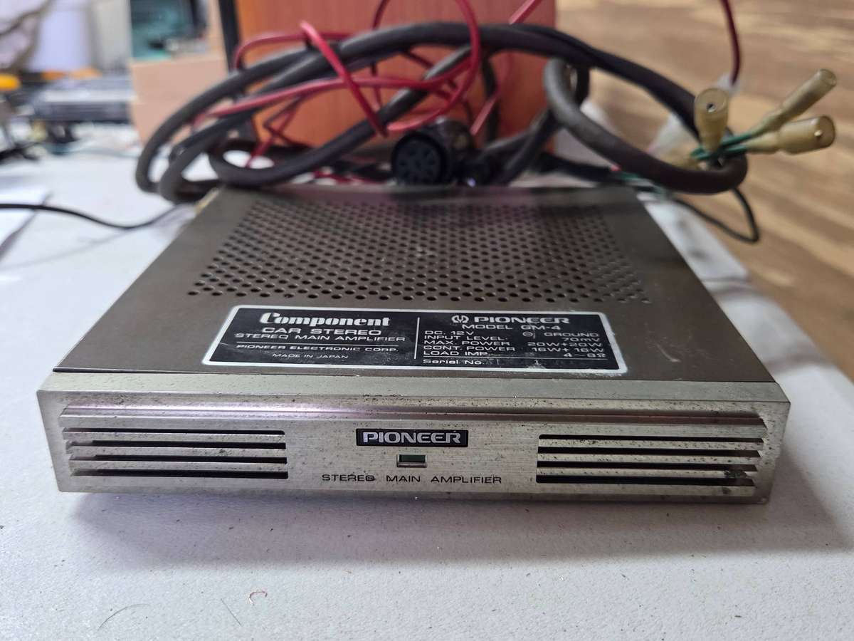 Pioneer GM-4  Car Component Amplifier - 2nd