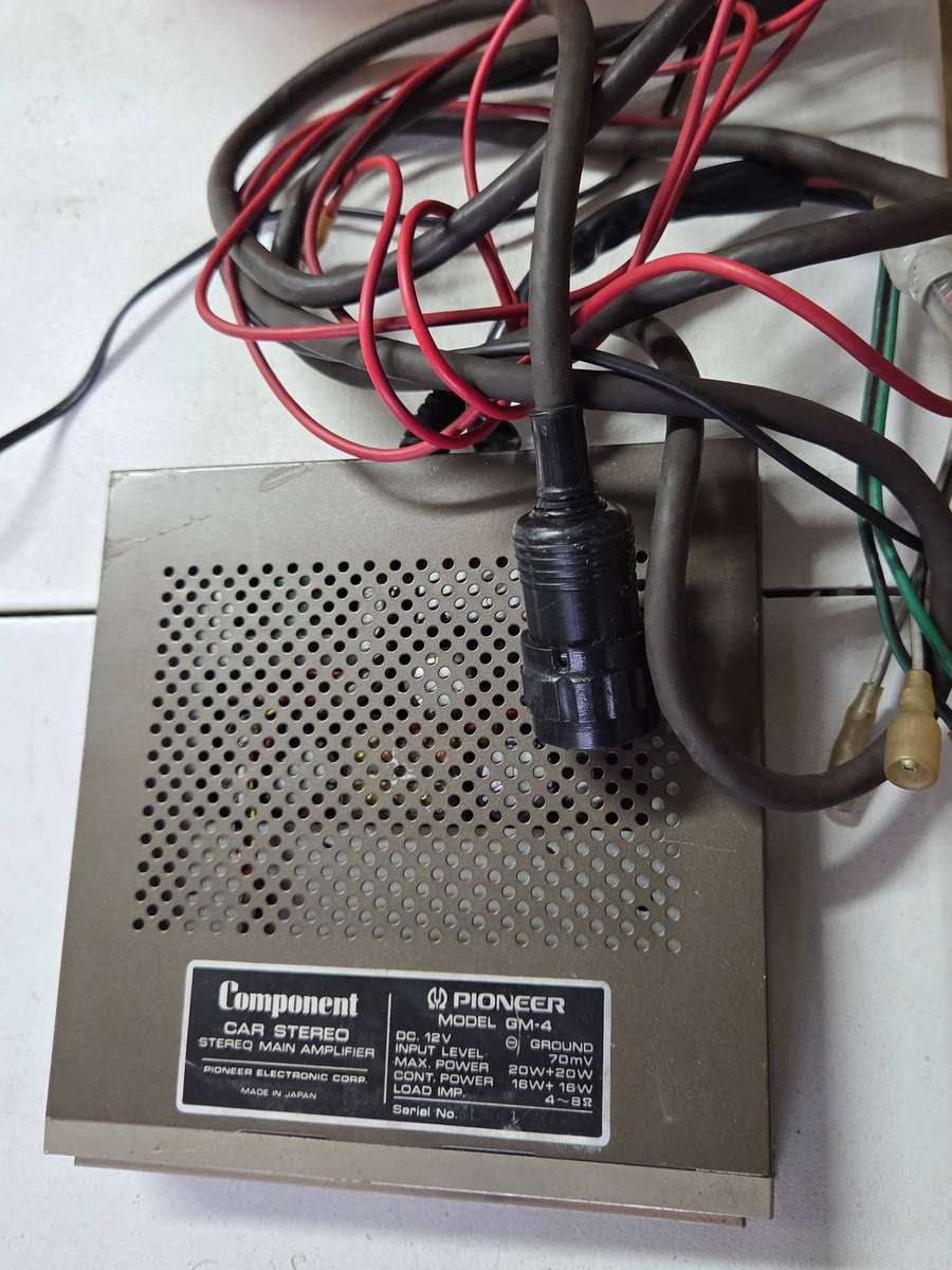 Pioneer GM-4  Car Component Amplifier - 2nd