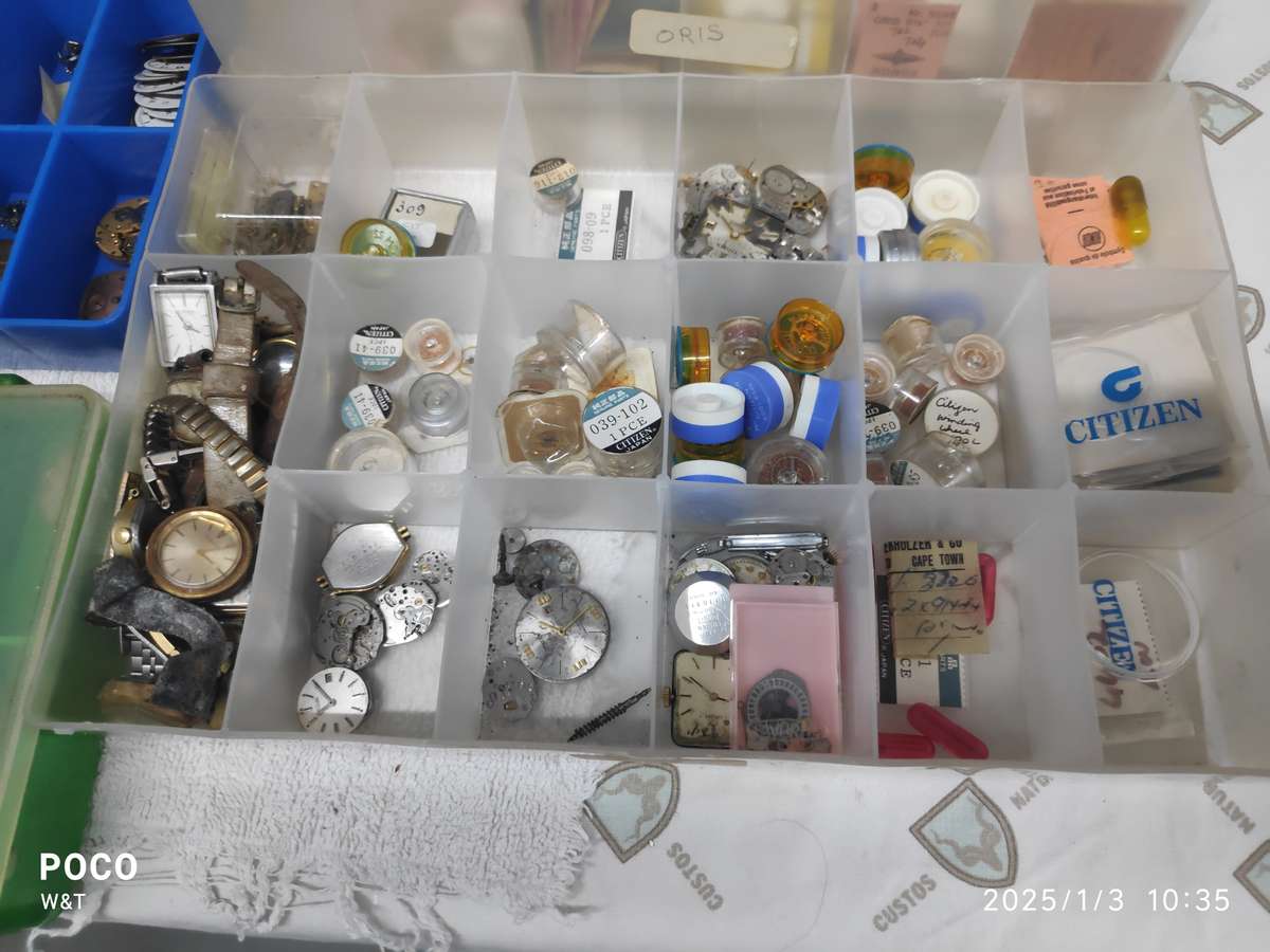 Mixed Lot of watch parts  Citizen/FHF/MST/Lorsa/Rectangular Cases/Quartz/ORIS