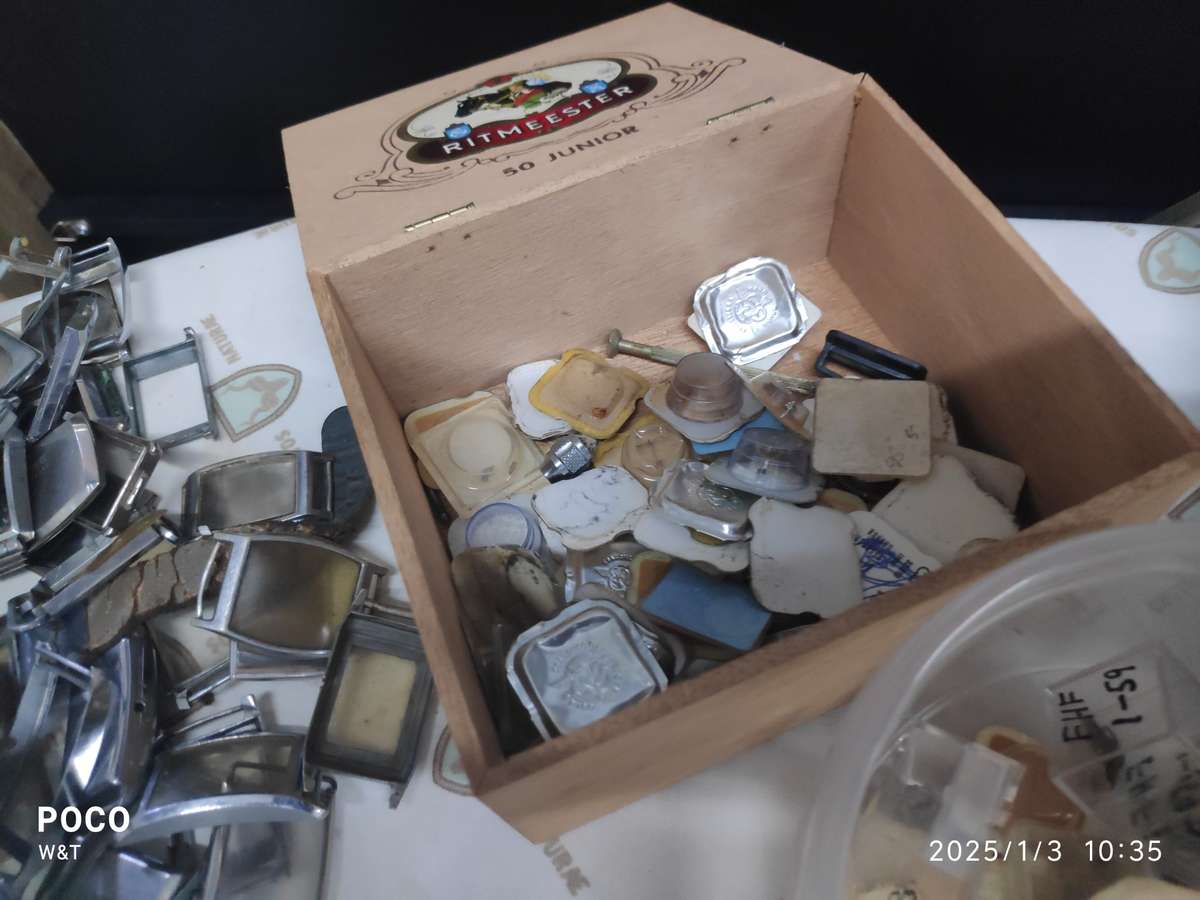 Mixed Lot of watch parts  Citizen/FHF/MST/Lorsa/Rectangular Cases/Quartz/ORIS